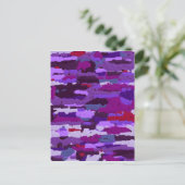 Embossed Chalk Shades Lila und rot Postkarte (Stehend Vorderseite)