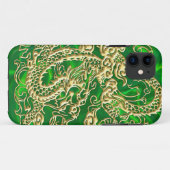 Embossed Gold Dragon auf Green Satin iPhone Case (Rückseite (Horizontal))