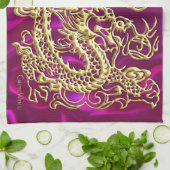 Embossed Gold Dragon Magenta Satin Print Geschirrtuch (Gefaltet)