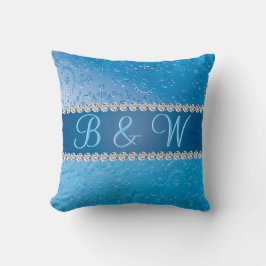 Embossed Monogram Blue Blume Kissen