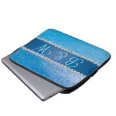 Embossed Monogram Blue Blume Laptopschutzhülle (Vorne Knopf)