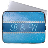Embossed Monogram Blue Blume Laptopschutzhülle (Vorderseite)