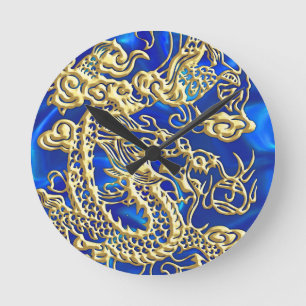 Embosses Gold Dragon auf Blue Satin Print Runde Wanduhr