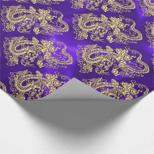 Embosses Gold Dragon auf Lila Satin Print Geschenkpapier (Ecke)