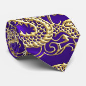Embosses Gold Dragon auf Lila Satin Print Krawatte (Gerollt)