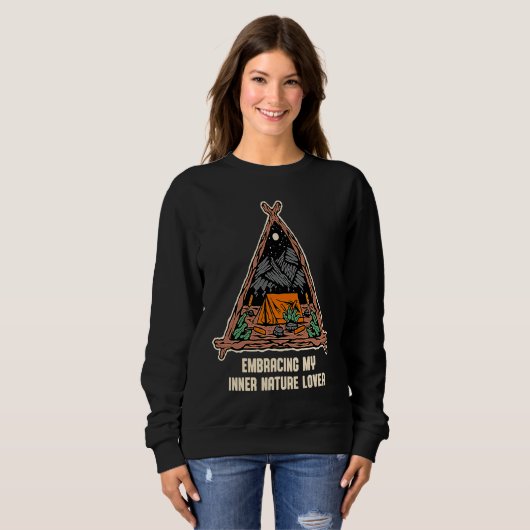 Embracing Inner Nature Camping Forest Camper Jung Sweatshirt (Vorne ganz)