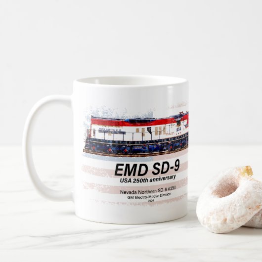 EMD SD-9 Locomotive USA 250th Anniversary Livery Kaffeetasse (Mit Donut)
