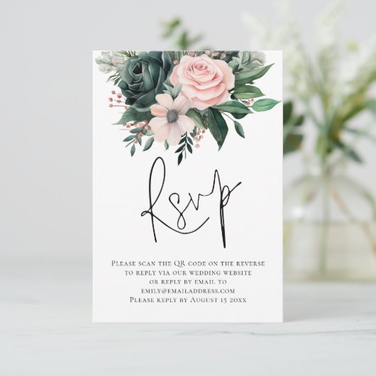 Emerald Blush Florals Script QR Code Wedding RSVP Karte (Stehend Vorderseite)