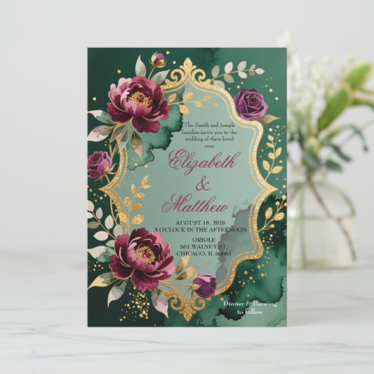 Emerald Burgundy Floral Glitter Wedding Invitation Einladung (Stehend Vorderseite)