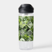 Emerald Elegance: Grüne Blätter in Diamantschnitt, Trinkflasche (Rückseite)