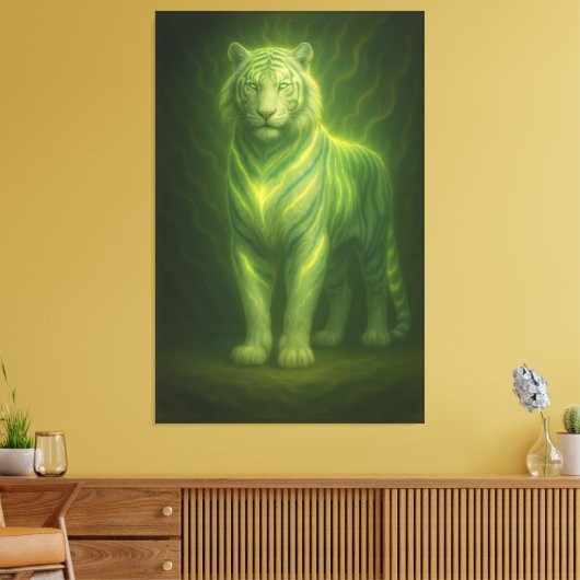 Emerald Golden Glow White Tiger – Standing Lightfo Leinwanddruck (Insitu (Wohnzimmer))