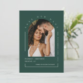 Emerald Green Arch Foto QR Code Rette unser Datum Einladung (Stehend Vorderseite)