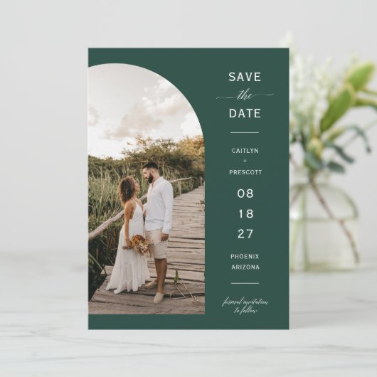 Emerald Green Boho Arc Foto QR-Code Save the Date Einladung (Stehend Vorderseite)