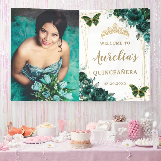 Emerald Green Floral Quinceañera Willkommen Hinter Banner (Party)