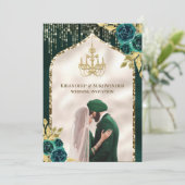 Emerald Green Gold Floral Anand Karaj Sikh Wedding Einladung (Stehend Vorderseite)