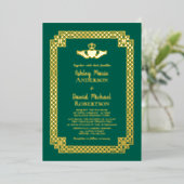 Emerald Green Gold Foil Celtic Claddagh Wedding Folieneinladung (Stehend vorne)