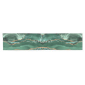 Emerald Green Gold Marble Individuelle Name Table Kurzer Tischläufer (Horizontal)