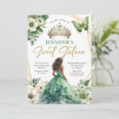 Emerald Green Gold Princess Tiara Floral Sweet 16 Einladung (Stehend Vorderseite)