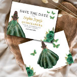 Emerald Green Gold Quinceanera Save The Date<br><div class="desc">Erzählen Sie Ihren besonderen Tag mit einer bezaubernden Emerald Green Princess Quinceañera Save the Date Einladung. Mit einer smaragdgrünen Farbpalette und eleganten Details Set diese Einladung den Ton für eine königliche Feier. Mit feinen Akzenten, die für eine Prinzessin passen, vereint es perfekt den Zauber Ihrer kommenden Quinceañera. Dieses zeitlose Design...</div>
