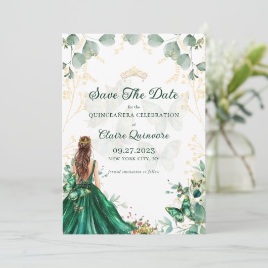 Emerald Green Gold Quinceanera Save the Date Ankündigung (Stehend Vorderseite)