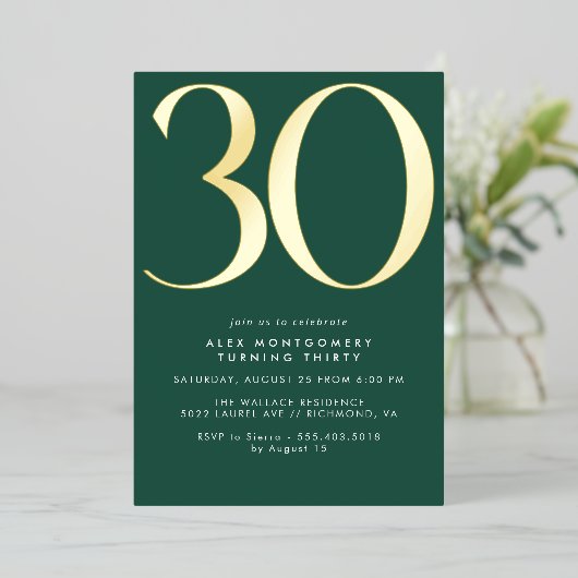 Emerald Green & Gold | Zeitgenössischer 30. Geburt Folieneinladung (Stehend vorne)