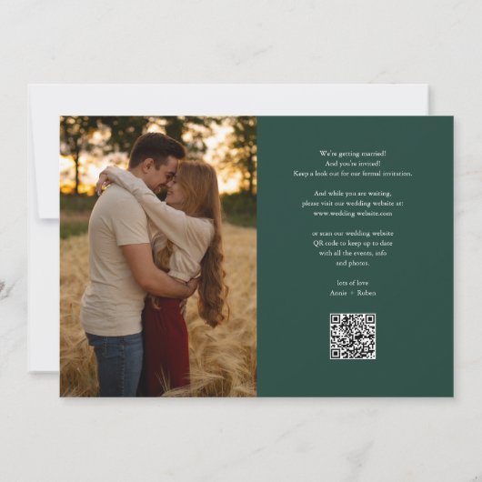 Emerald Green Heart Script Foto Hochzeitsskript QR Save The Date (Rückseite)