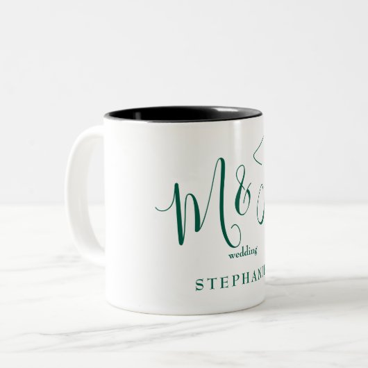Emerald Green Initials & Name Wedding Zweifarbige Tasse (Vorderseite Links)