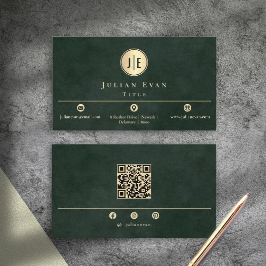 Emerald Green Monogram Modern Scannable Qr Code Visitenkarte