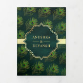 Emerald Green Peacock Feathers QR Code Wedding Dreifach Gefaltete Einladung (Cover)