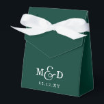 Emerald Green Rustic Boho Moderne Monogram Wedding Geschenkschachtel<br><div class="desc">Emerald Green Rustic Boho Moderne Monogram Gastgeschenk Hochzeiten</div>