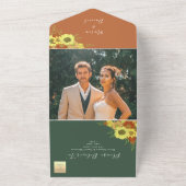 Emerald Green Rustic Sunflowers Hochzeit All In One Einladung (Außenbereich)