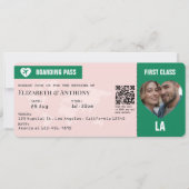 Emerald Green & Soft Blush Boarding Pass Wedding Einladung (Vorderseite)