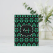 Emerald Green Sparkle Kleeblatt Black Monogram Postkarte (Stehend Vorderseite)
