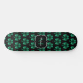 Emerald Green Sparkle Kleeblatt Black Monogram Skateboard (Horizontal)