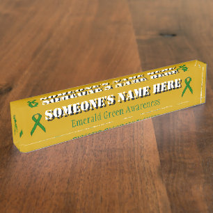Emerald Green Standard Ribbon von Kenneth Yoncich Namensplakette