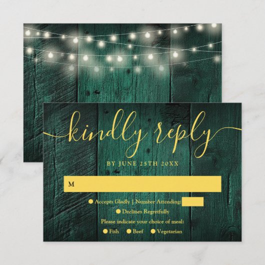 Emerald Green String Lights Rustic Wood Wedding RSVP Karte (Vorne/Hinten)