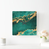 Emerald Green und Gold abstrakt Quadratische Wanduhr (Zuhause)