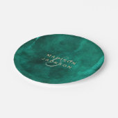 Emerald Green Watercolor & Gold Wedding Monogram Pappteller (Schrägansicht)