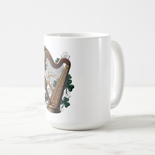 Emerald Harp Shenanigans T-Shirt  Kaffeetasse (VorderseiteRechts)
