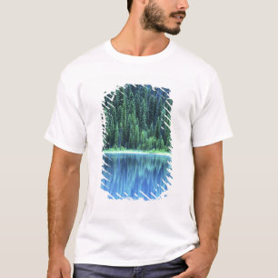 Emerald Lake, Yoho NP, BC, Kanada T-Shirt