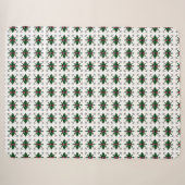 Emerald Ruby Diamond Gemstone Art Red Green Sherpadecke (Vorderseite (Horizontal))