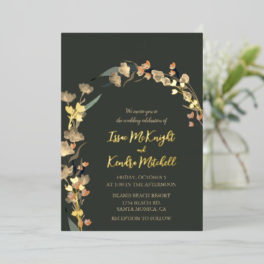 Emerald Rust Wedding Elegante Rose Gold Folieneinladung (Stehend vorne)