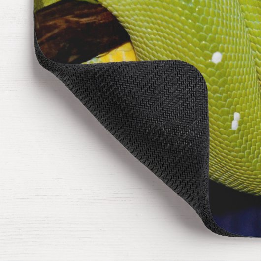 Emerald Tree Boa Snake Mousepad (Ecke)