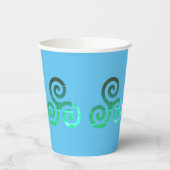 Emerald Triskele Altes keltisches Symbol Pappbecher (Links)