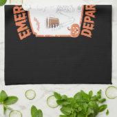 Emergency Department Funny Halloween Nurse Essenti Geschirrtuch (Gefaltet)