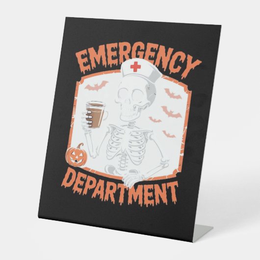 Emergency Department Funny Halloween Nurse Essenti Sockelschild (Vorderseite)