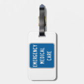 Emergency Medical Care Road Sign Gepäckanhänger (Rückseite vertikal)