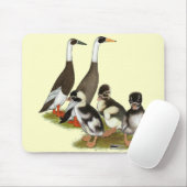 Emery Penciled Runner Duck Family Mousepad (Mit Mouse)