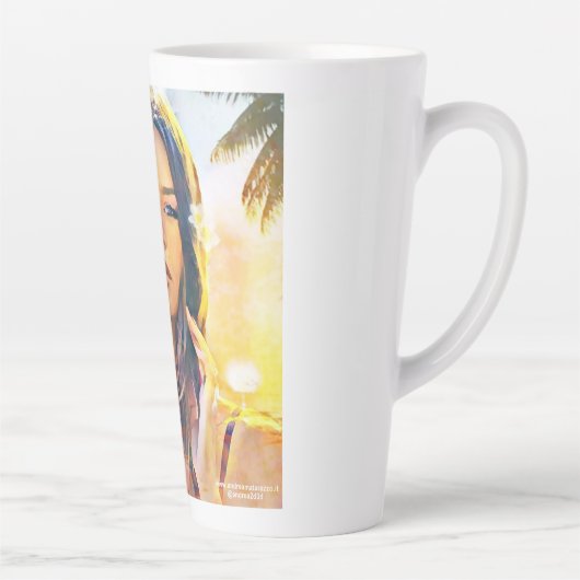 Emily Milchtasse (Rechts)