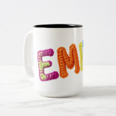 Emily Name in Vibrant Crochet Pattern Zweifarbige Tasse (Vorderseite Links)